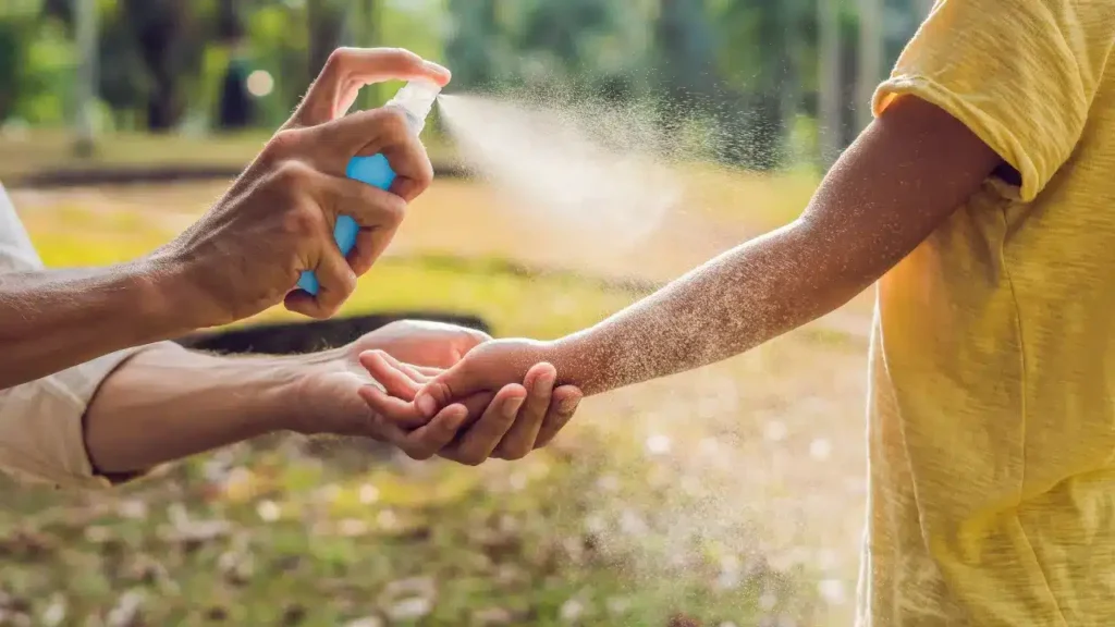 Staying Healthy in the Tropics: Tips & Clinic Support